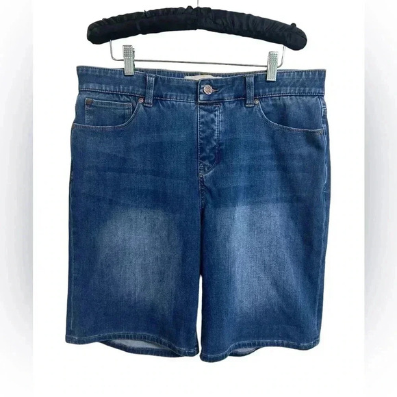 Soft Surroundings Women’s Denim Pull On Bermuda Shorts Size L - Picture 2 of 7